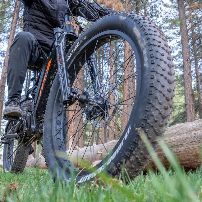 Kenda 26" × 4" Fat Tires